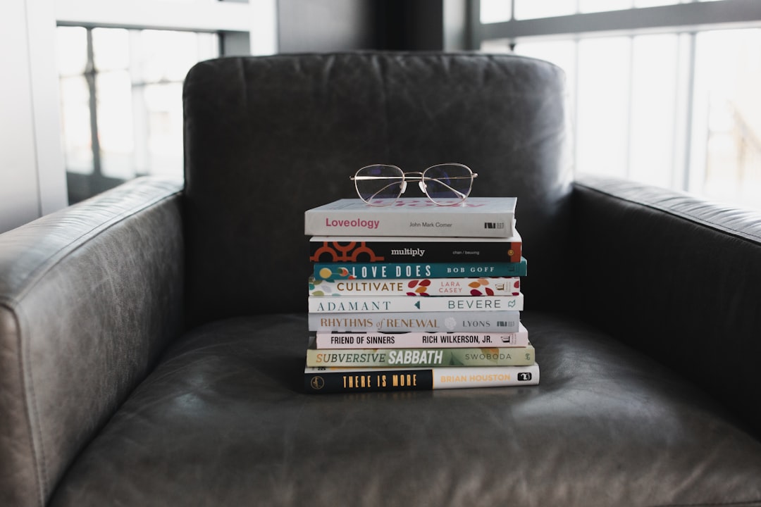 Photo Gavel, law books